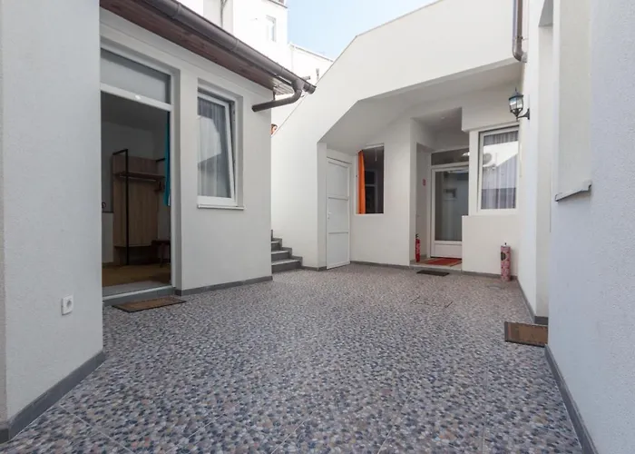 Апартаменты 